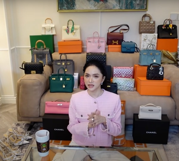 Cô gái chê giày Chanel 43 triệu đi mưa ra màu, khẳng định mua túi hiệu là xác định lỗ khiến netizen tranh cãi - Ảnh 6.