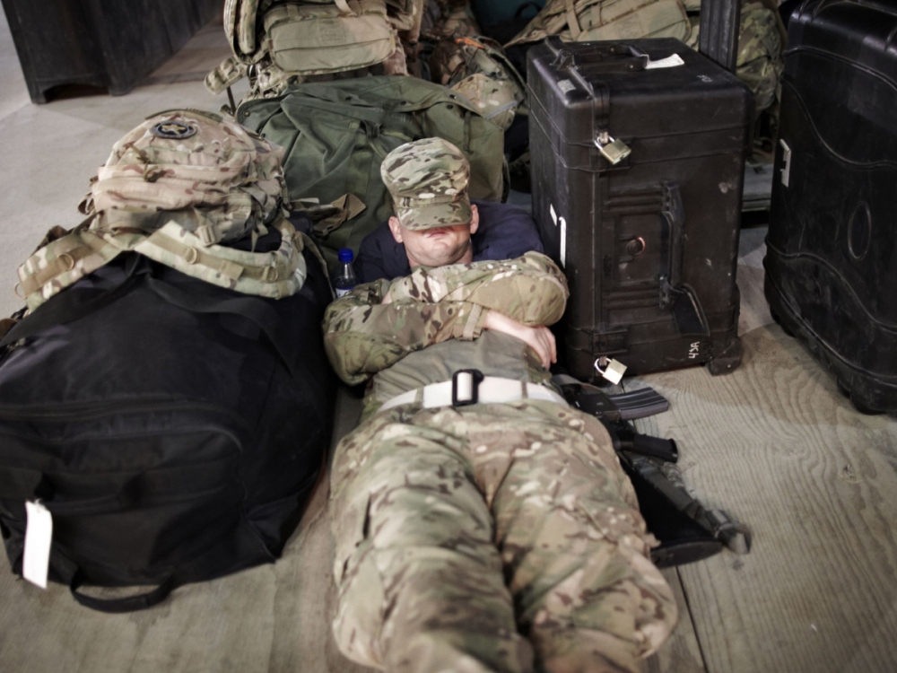 Phương pháp chìm vào giấc ngủ của quân đội Mỹ - Ảnh 1.