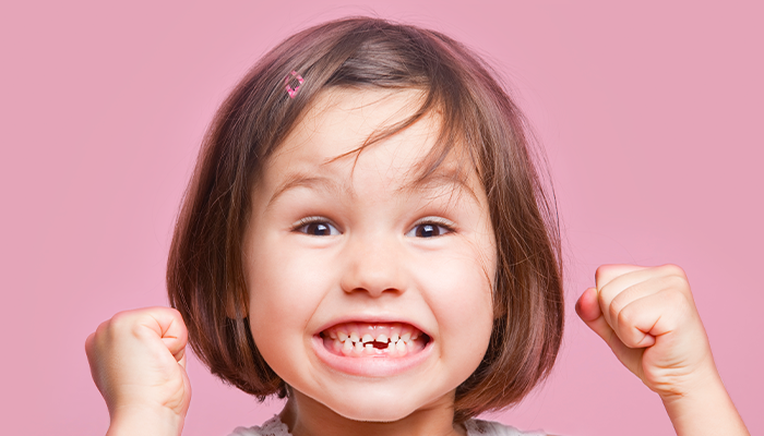 Bác sĩ chỉ ra thời điểm vàng nên bắt đầu chỉnh nha tăng trưởng và điều trị các vấn đề về răng cho trẻ - Ảnh 1.